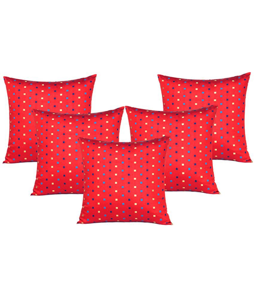     			SUGARCHIC - Red Set of 5 Silk Square Cushion Cover
