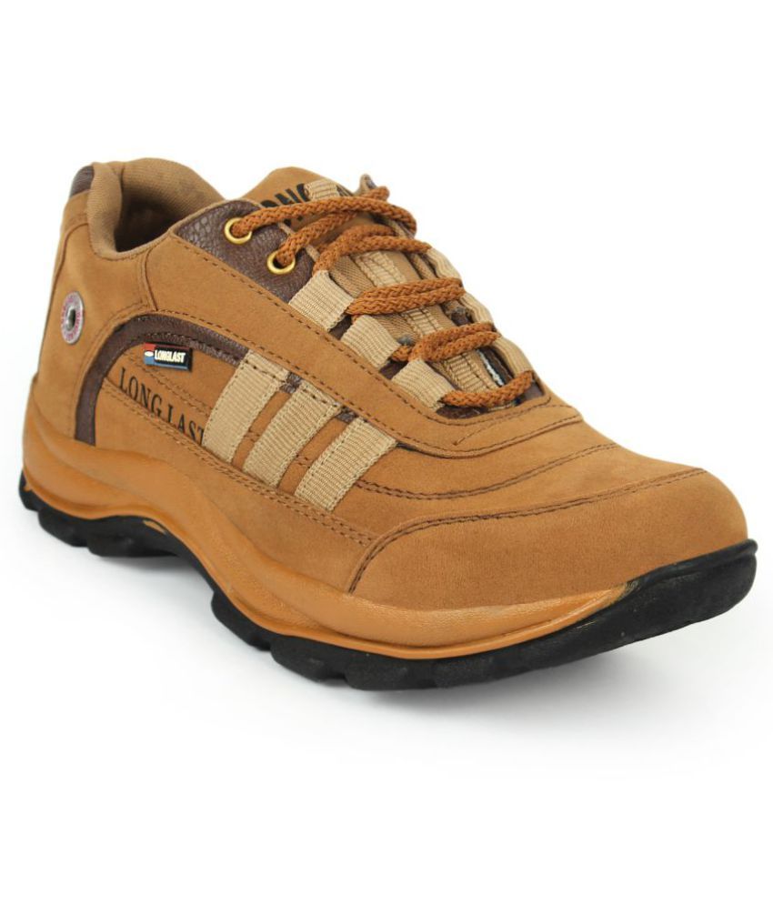     			Fashion Victim - Brown Men's Trekking Shoes