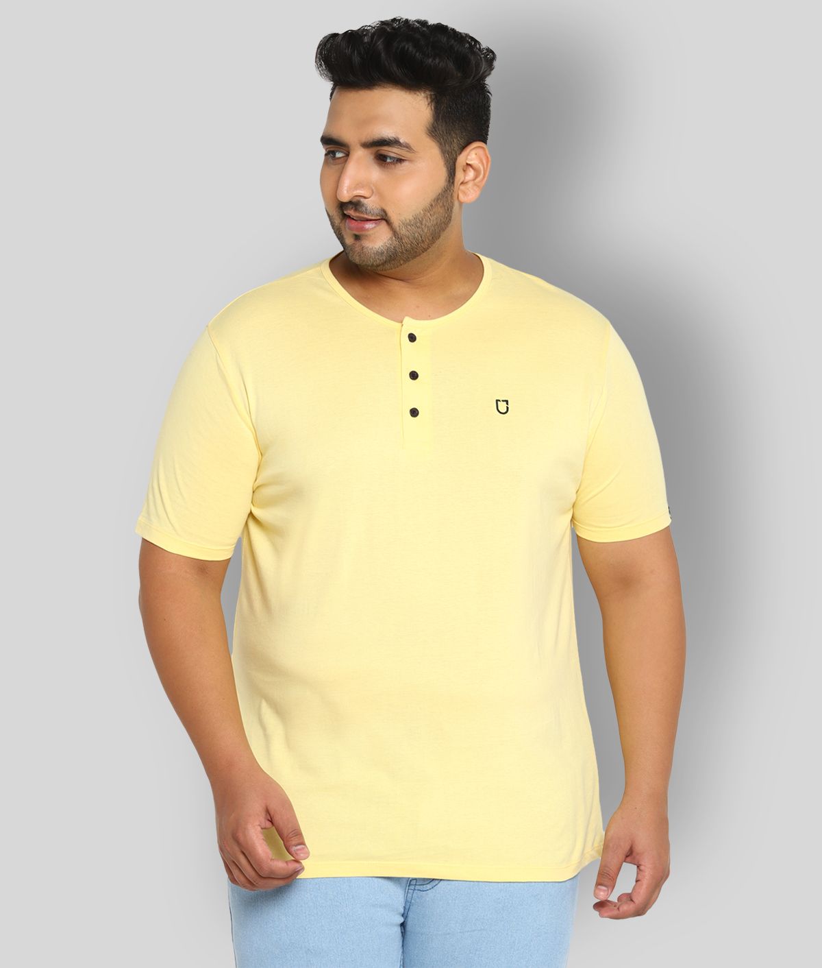     			Urbano Plus - Yellow Cotton Regular Fit Men's T-Shirt ( Pack of 1 )