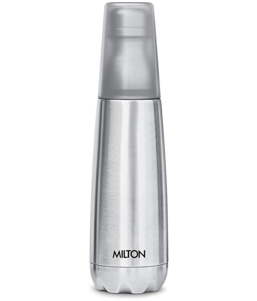     			Milton Vertex 750 Thermosteel Hot or Cold Water Bottle with Unbreakable Tumbler, 700 ml, Silver
