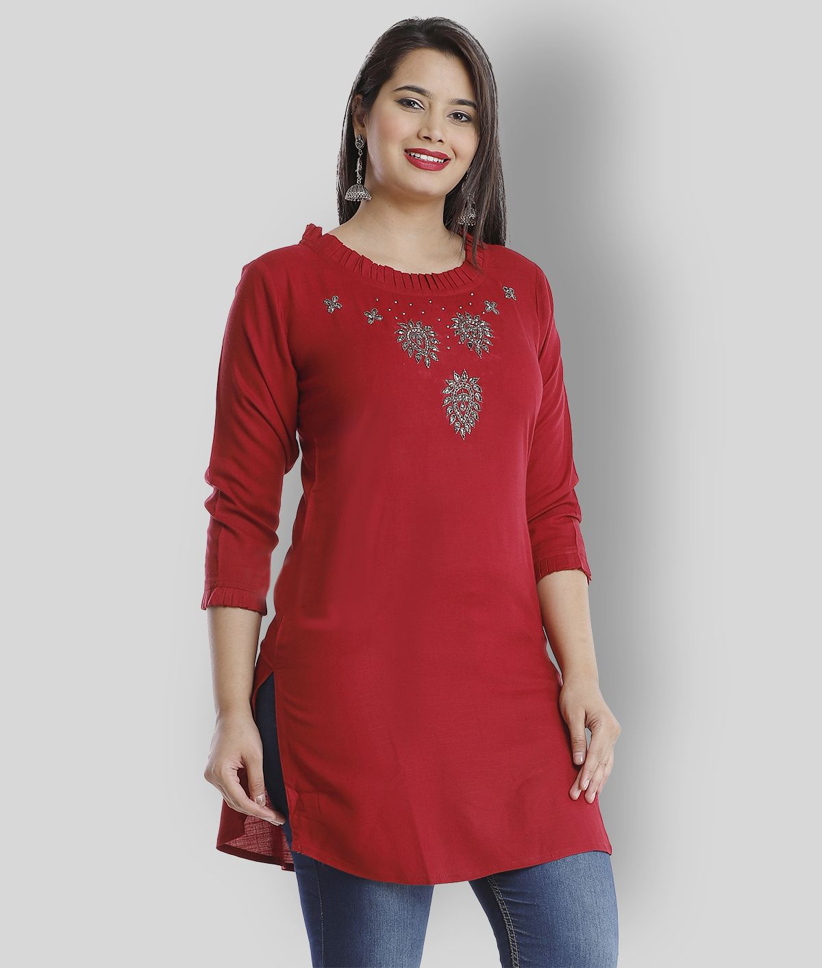     			JC4U - Red Viscose Women's Straight Kurti ( Pack of 1 )