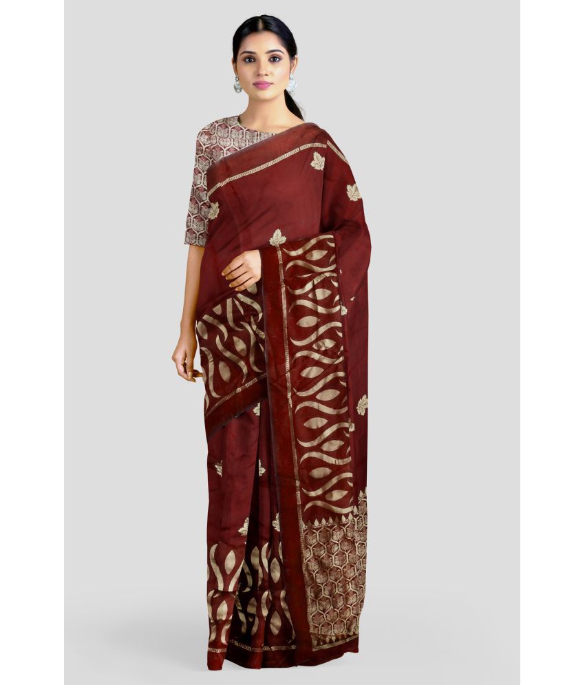     			OFLINE SELCTION - Red Banarasi Silk Saree With Blouse Piece ( Pack of 1 )