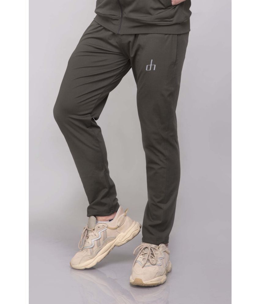 devhim track pants