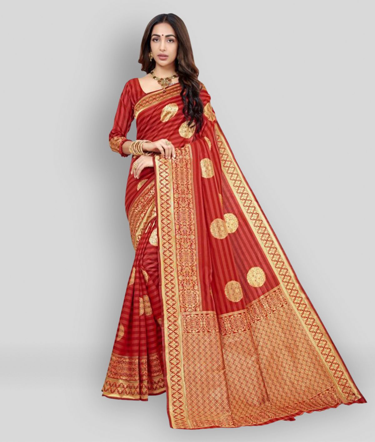     			Sherine - Red Banarasi Silk Saree With Blouse Piece ( Pack of 1 )