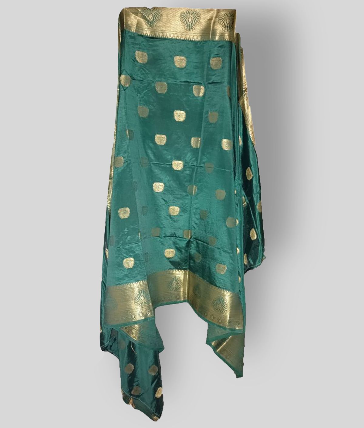     			BBQSTYLE Green Banarasi Silk Dupatta