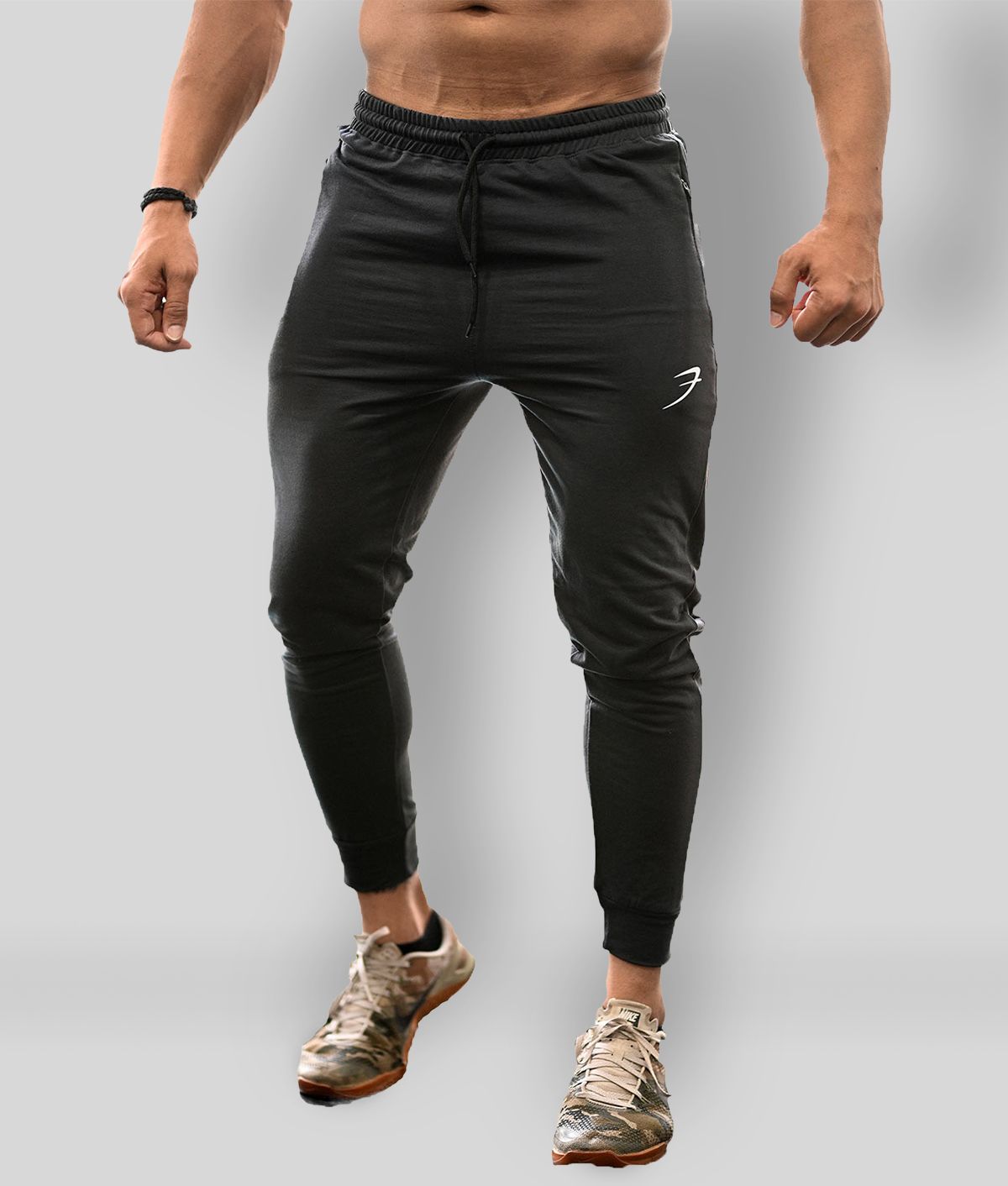 fuaark joggers