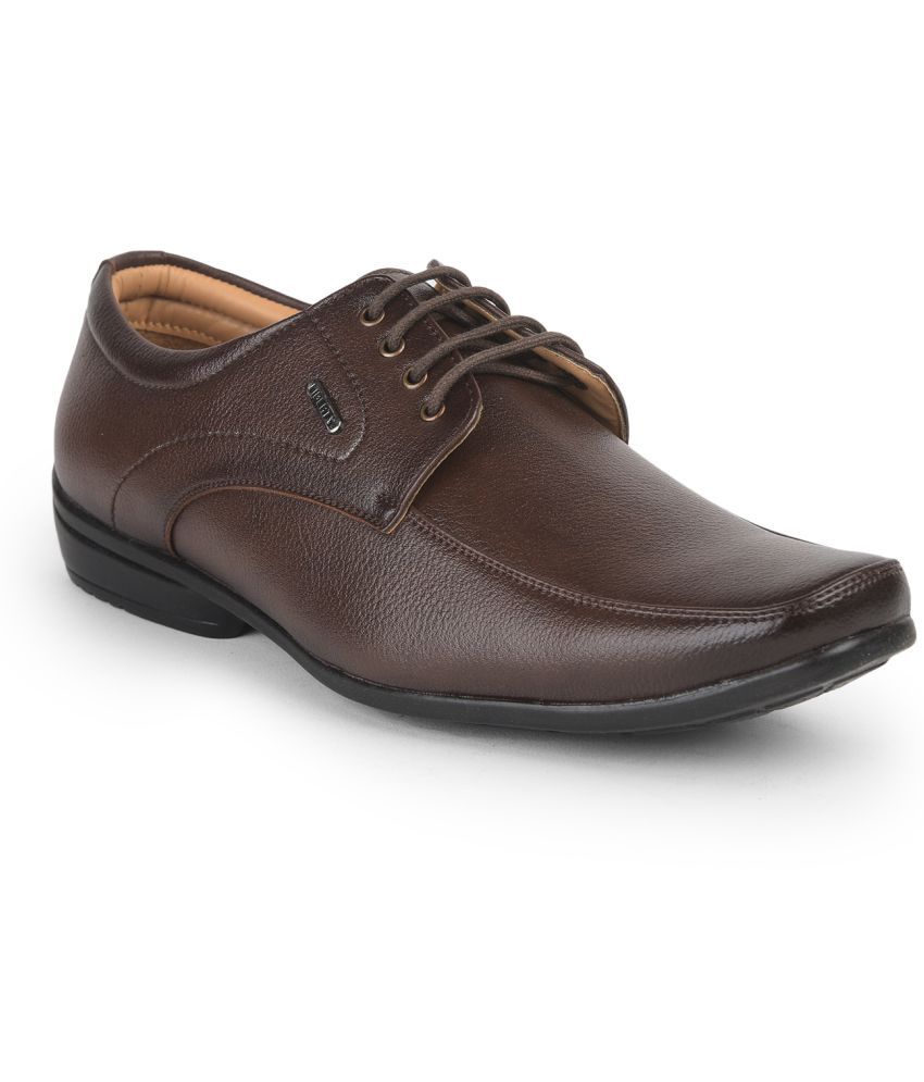     			Liberty - Brown Men's Derby Formal Shoes