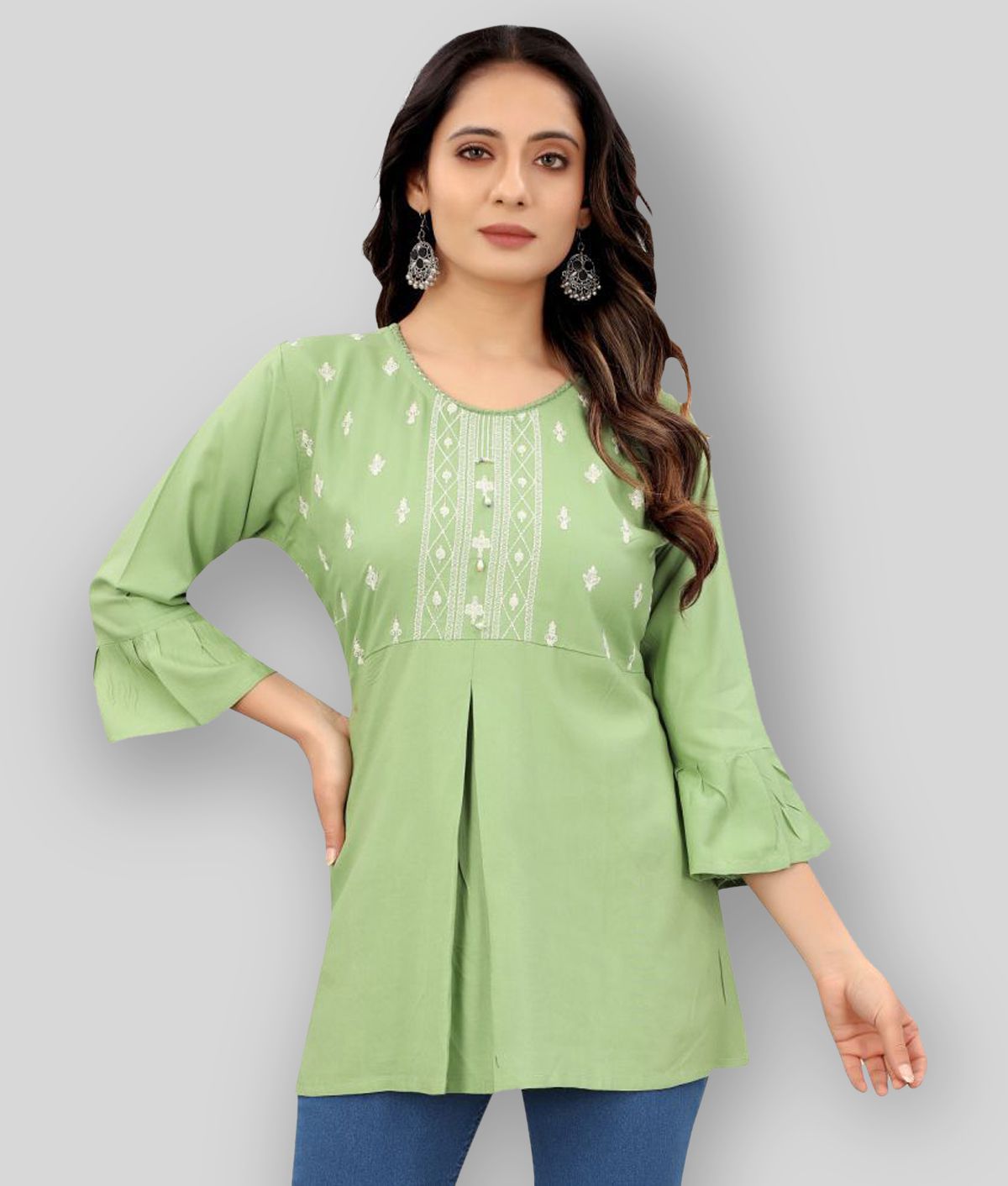     			dk life style - Green Rayon Women's Tunic ( Pack of 1 )