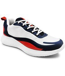 Sports Shoes For Men - Upto 70% OFF on Top Shoe Brands