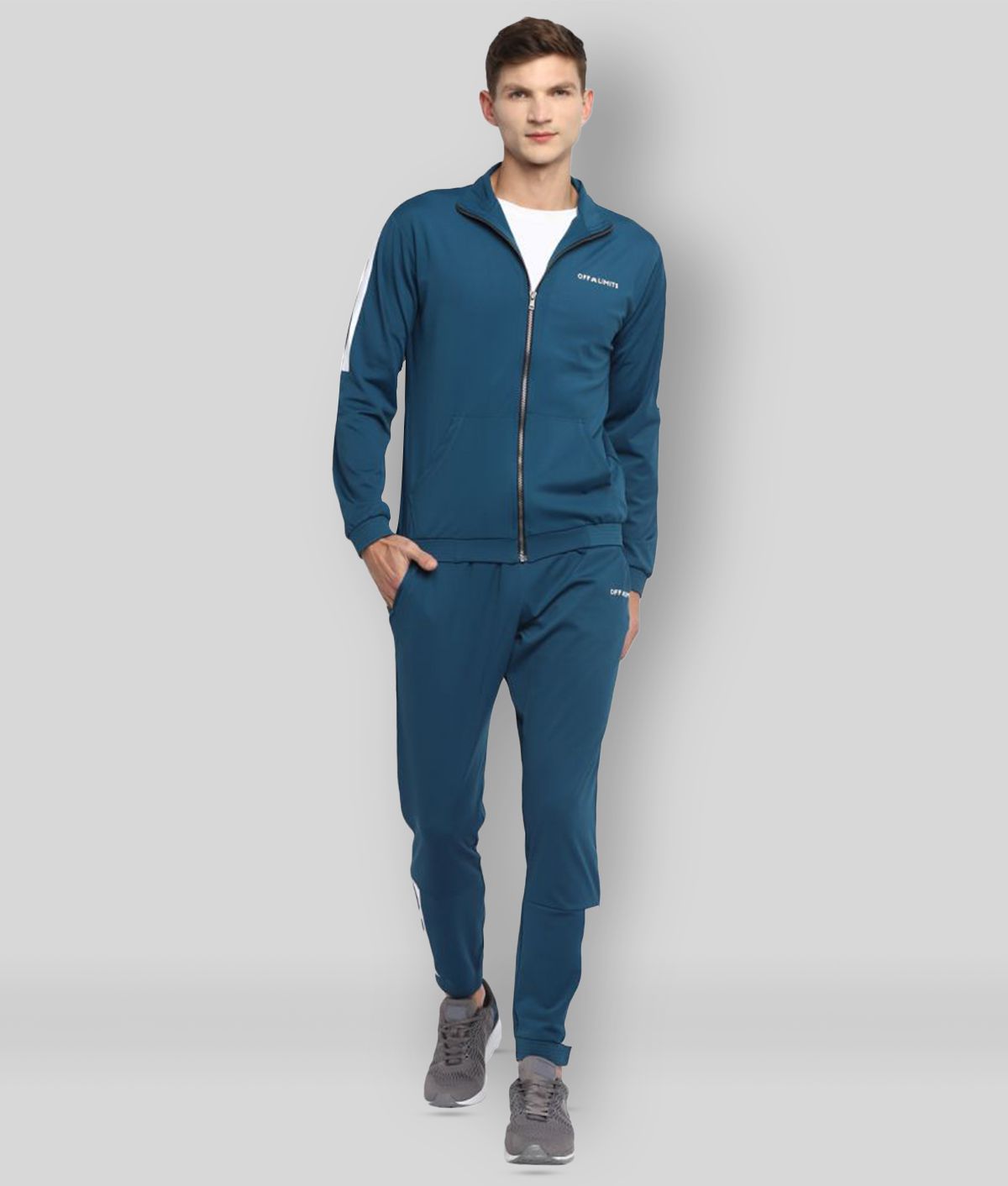     			OFF LIMITS - Blue Polyester Regular Fit Solid Men's Sports Tracksuit ( Pack of 1 )