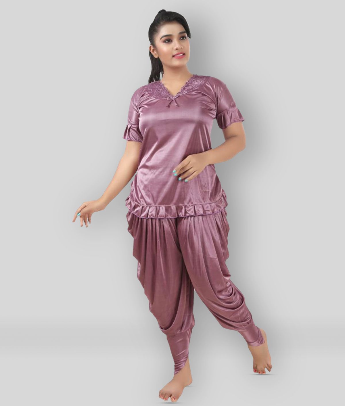     			SWANGIYA - Pink Satin Women's Nightwear Nightsuit Sets ( Pack of 1 )