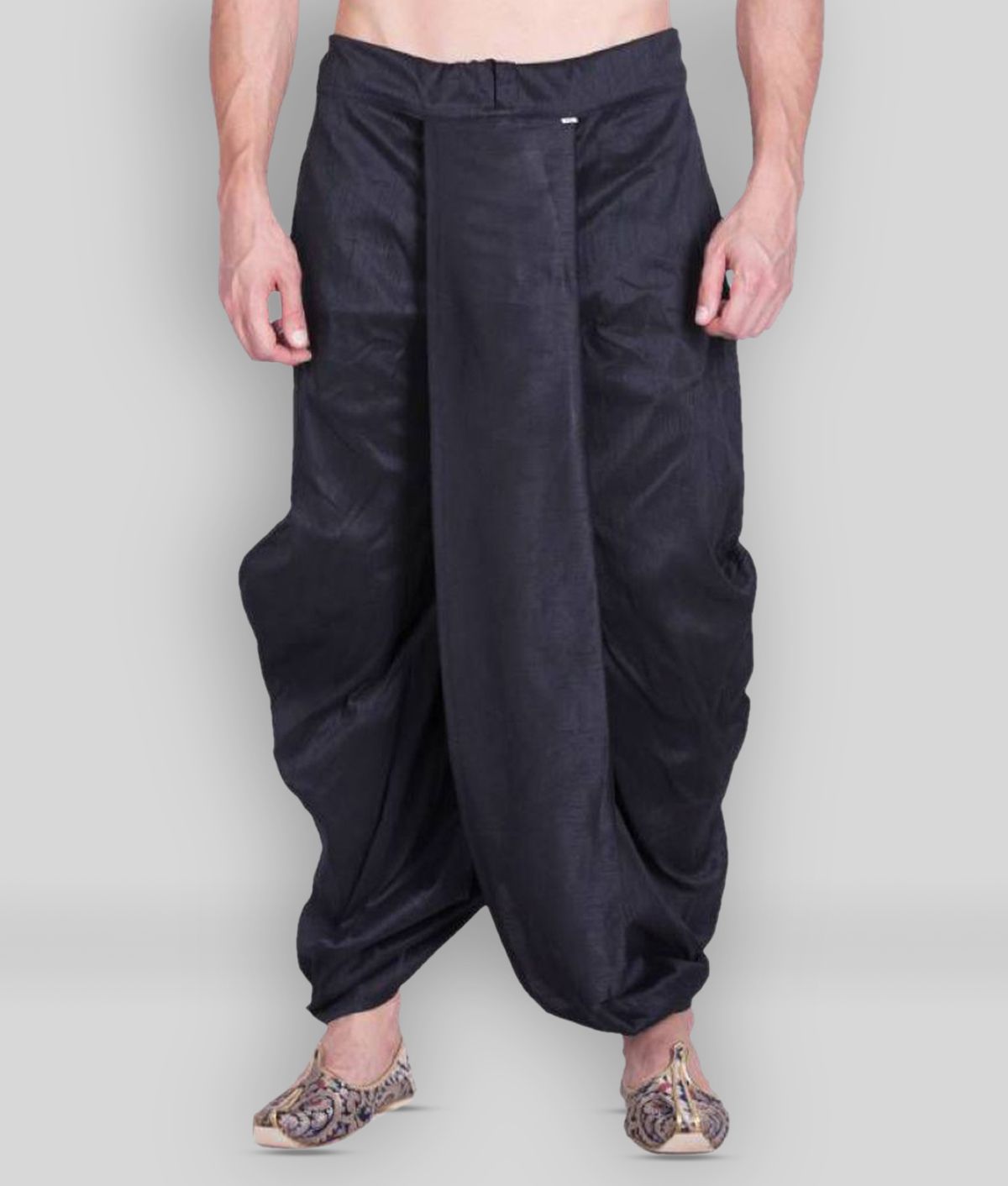     			GN hub - Black Silk Men's Dhoti ( Pack of 1 )