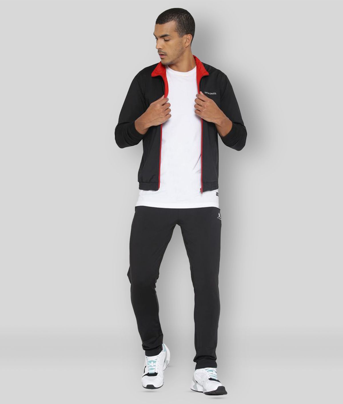     			OFF LIMITS - Black Polyester Regular Fit Solid Men's Sports Tracksuit ( Pack of 1 )