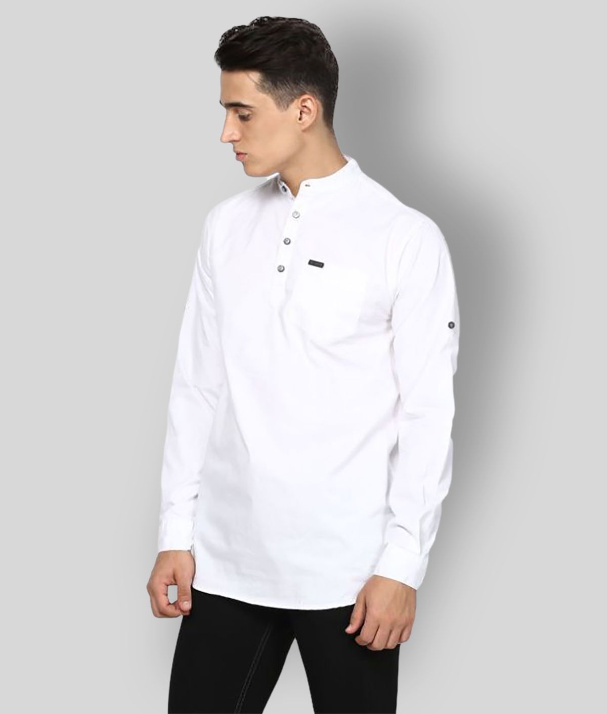     			Urbano Fashion - White Cotton Slim Fit Men's Casual Shirt ( Pack of 1 )