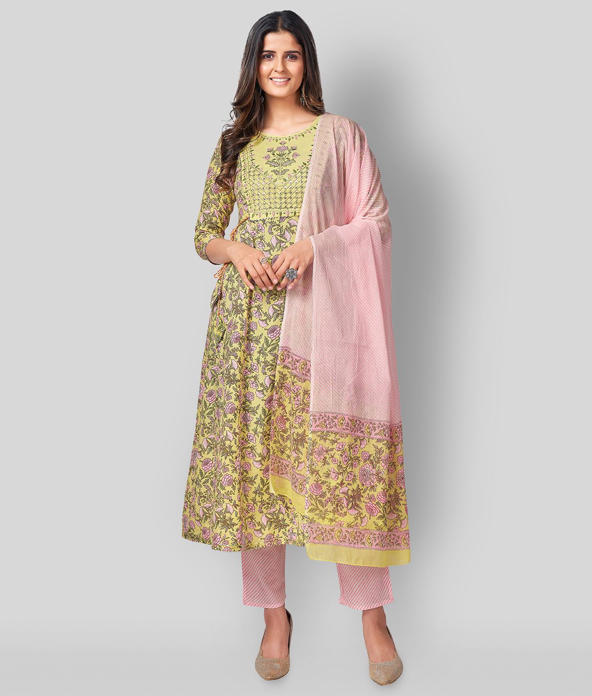     			Vbuyz - Yellow Cotton Women's Stitched Salwar Suit ( Pack of 1 )