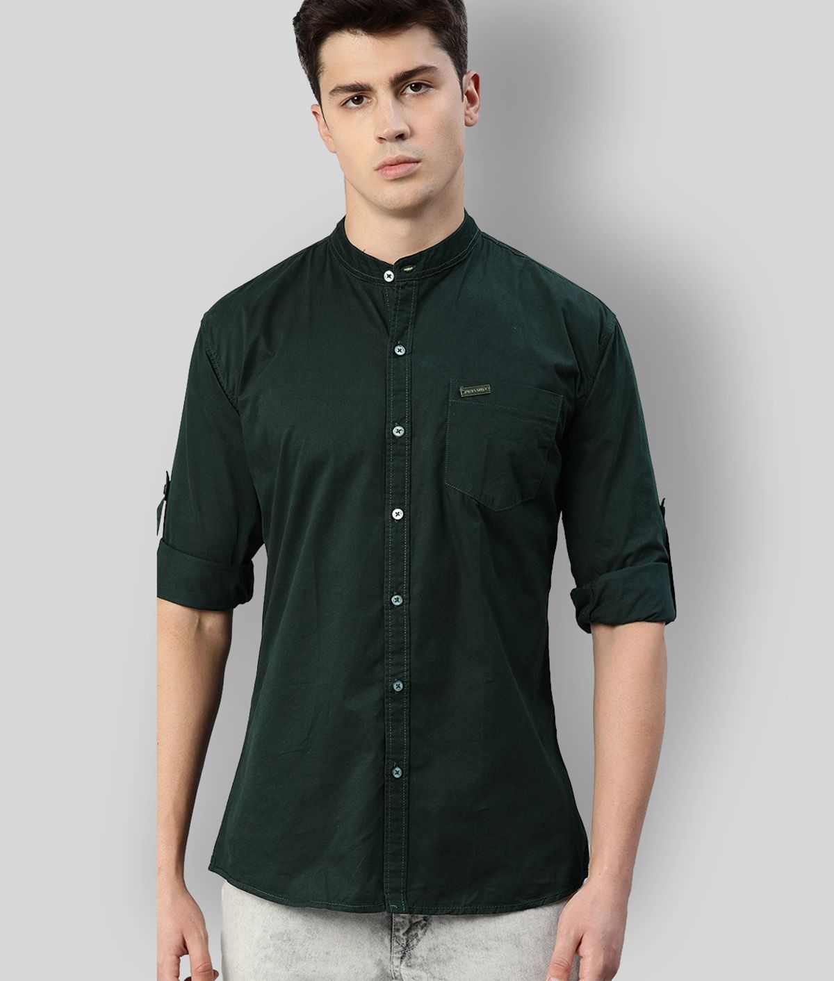     			Urbano Fashion - Green Cotton Slim Fit Men's Casual Shirt ( Pack of 1 )