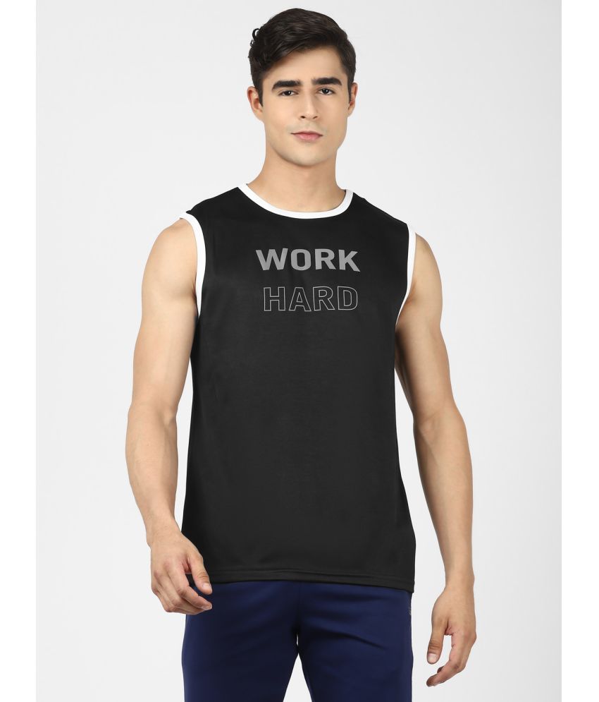     			UrbanMark Men Regular Fit Quick Dry Sports Sleevless Vest-Black