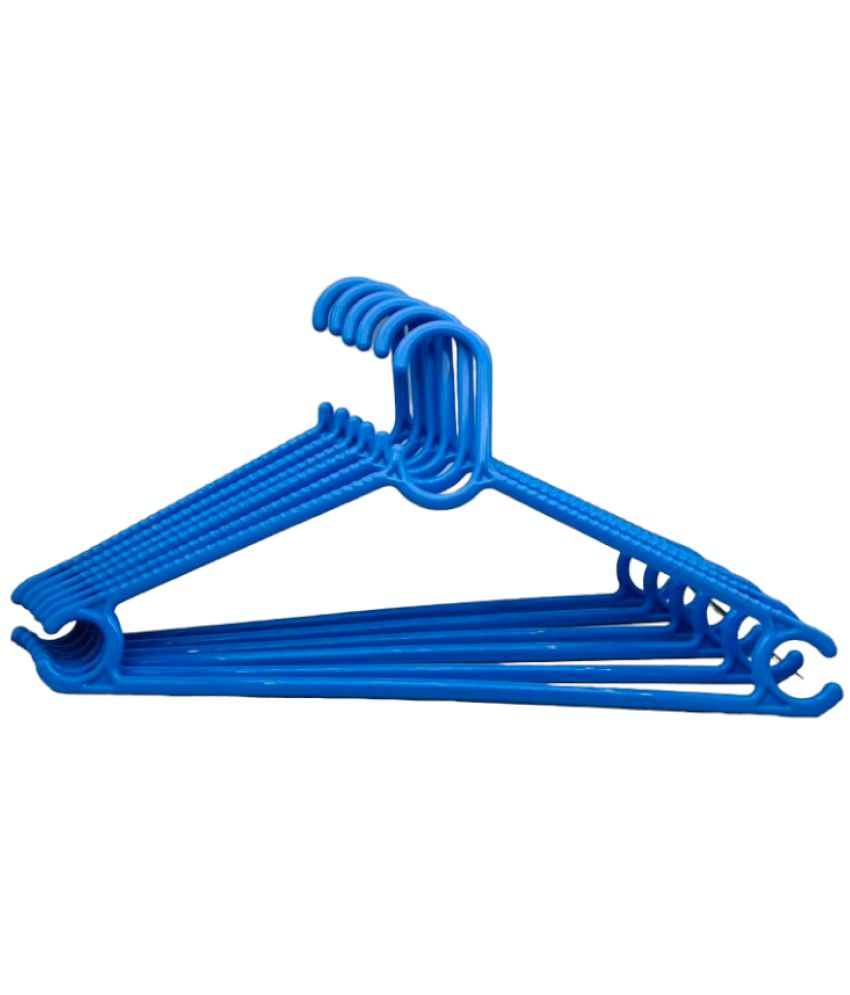 EZVISION Plastic Standard Clothes Hangers ( Pack of 6 ) Buy EZVISION