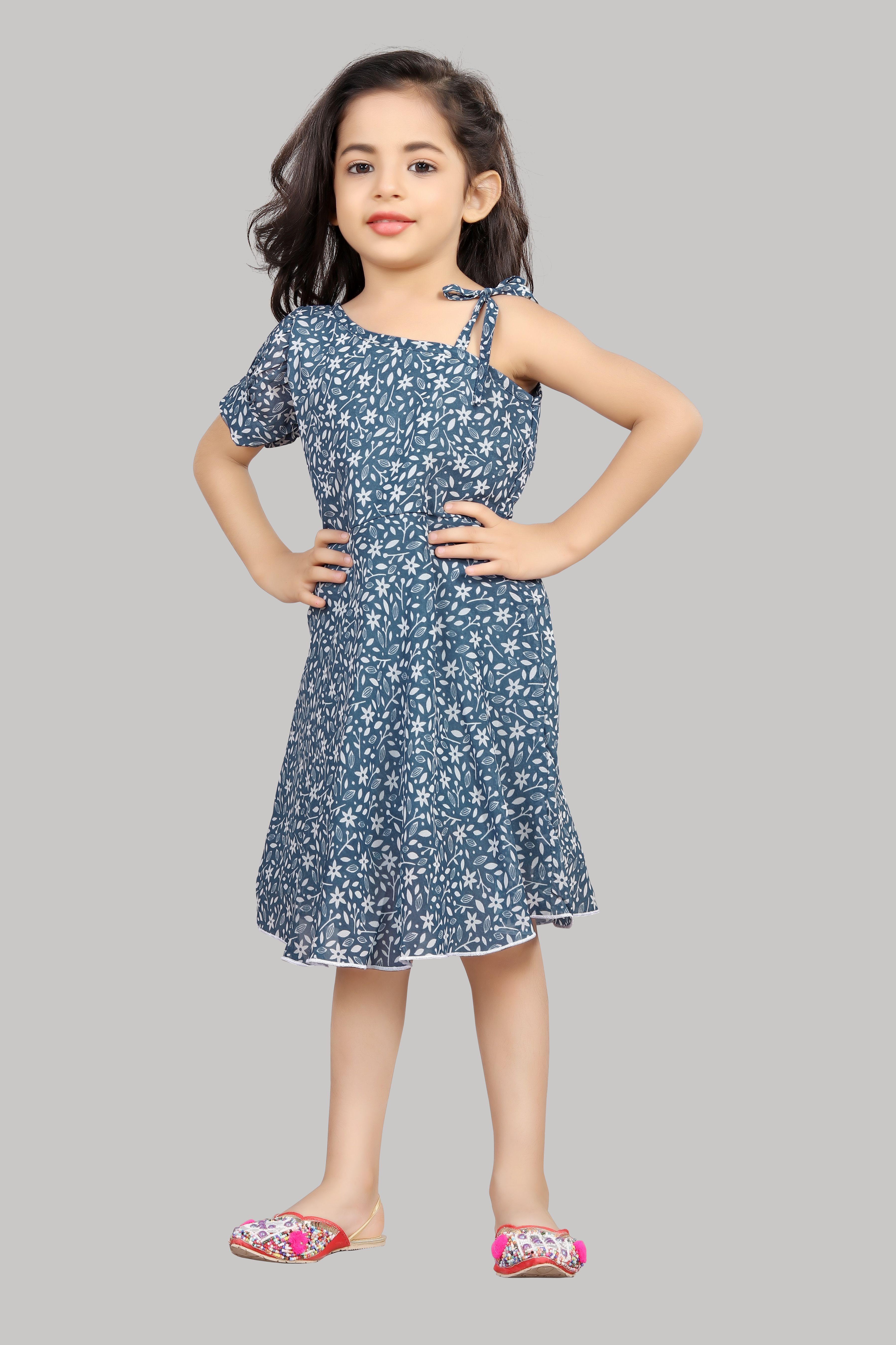     			R K Maniyar - Blue Georgette Girls Fit And Flare Dress ( Pack of 1 )