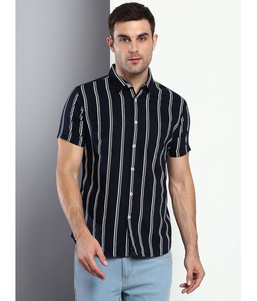     			Dennis Lingo - Navy 100% Cotton Slim Fit Men's Casual Shirt ( Pack of 1 )