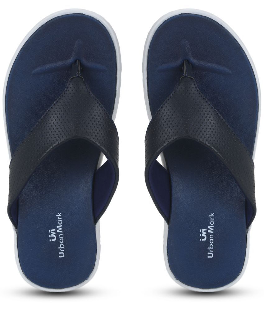     			UrbanMark Men Comfortable Light Weight Outdoor Slippers- Navy