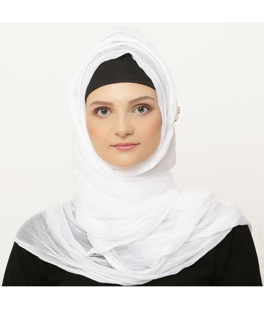     			Evelia White Chiffon Stitched Hijab - Single