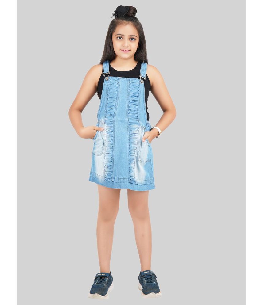     			Being Naughty - Blue Denim Girls Dungarees ( Pack of 1 )