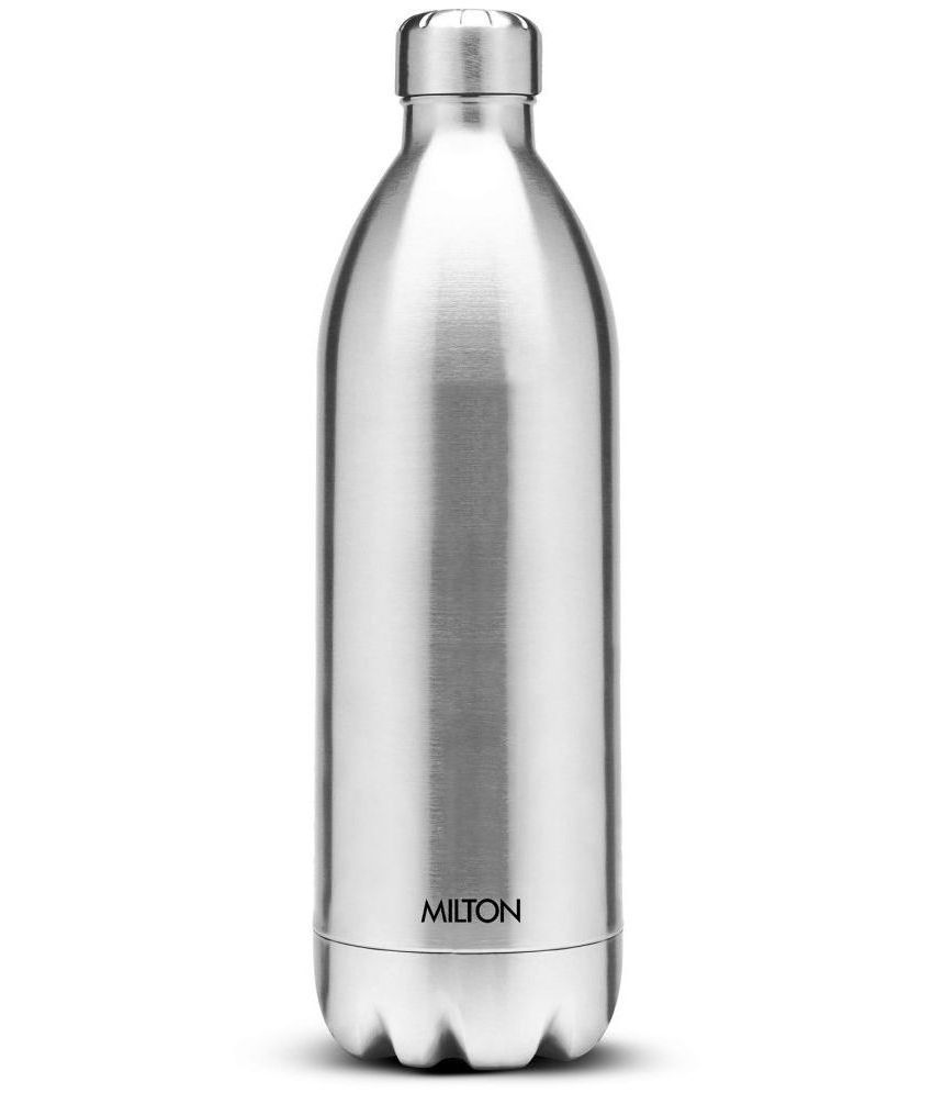     			Milton Duo DLX 1800 Thermosteel 24 Hours Hot and Cold Water Bottle with Bag, 1 Piece, 1.8 Liters, Silver | Leak Proof | Office Bottle | Gym | Home | Kitchen | Hiking | Trekking | Travel Bottle
