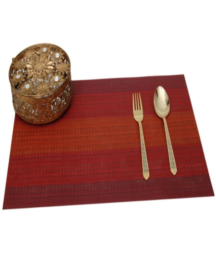     			WINNER - Maroon PVC 6 Seater Table Mats ( Pack of 1 )