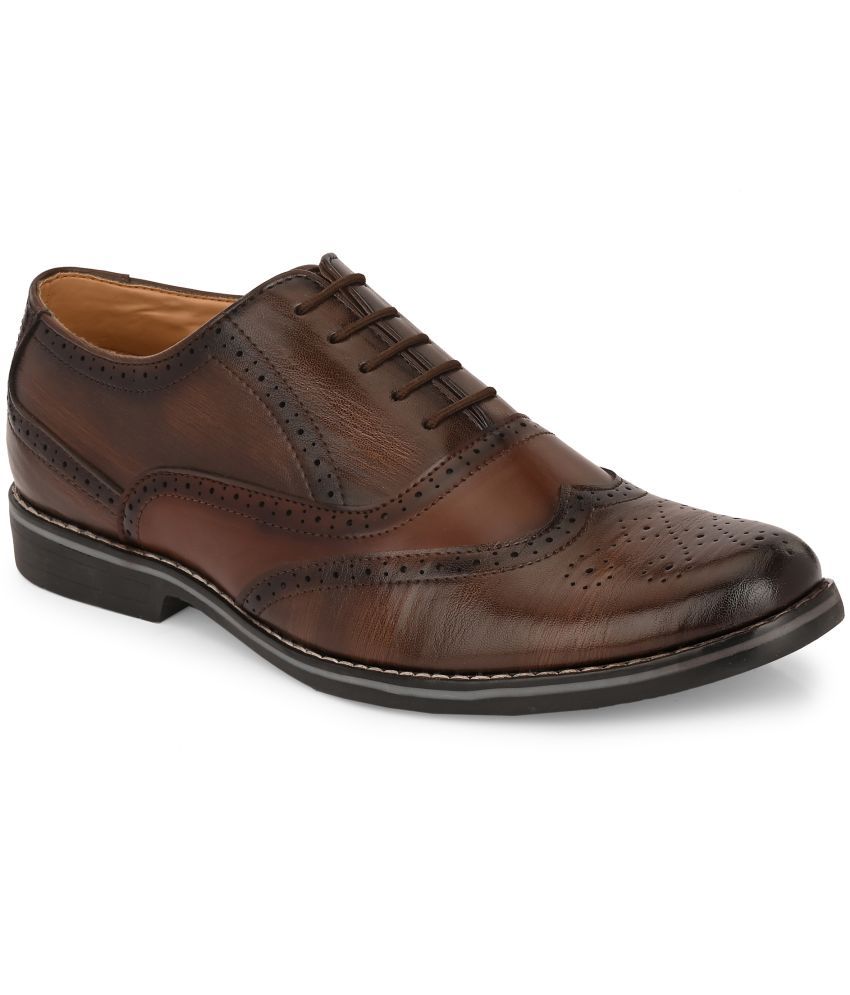     			Leeport - Brown Men's Brogue Formal Shoes