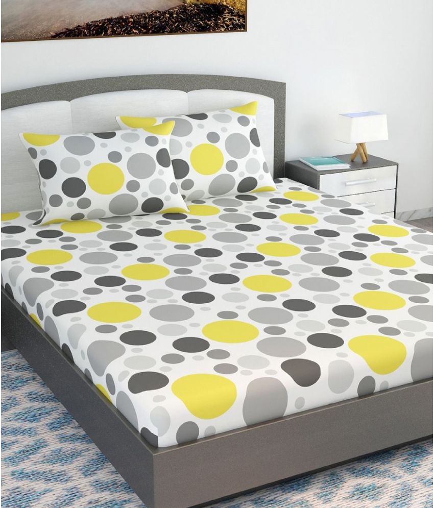     			DIVINE CASA Cotton Polka Dots Printed King Size Bedsheet With 2 Pillow Covers - Yellow