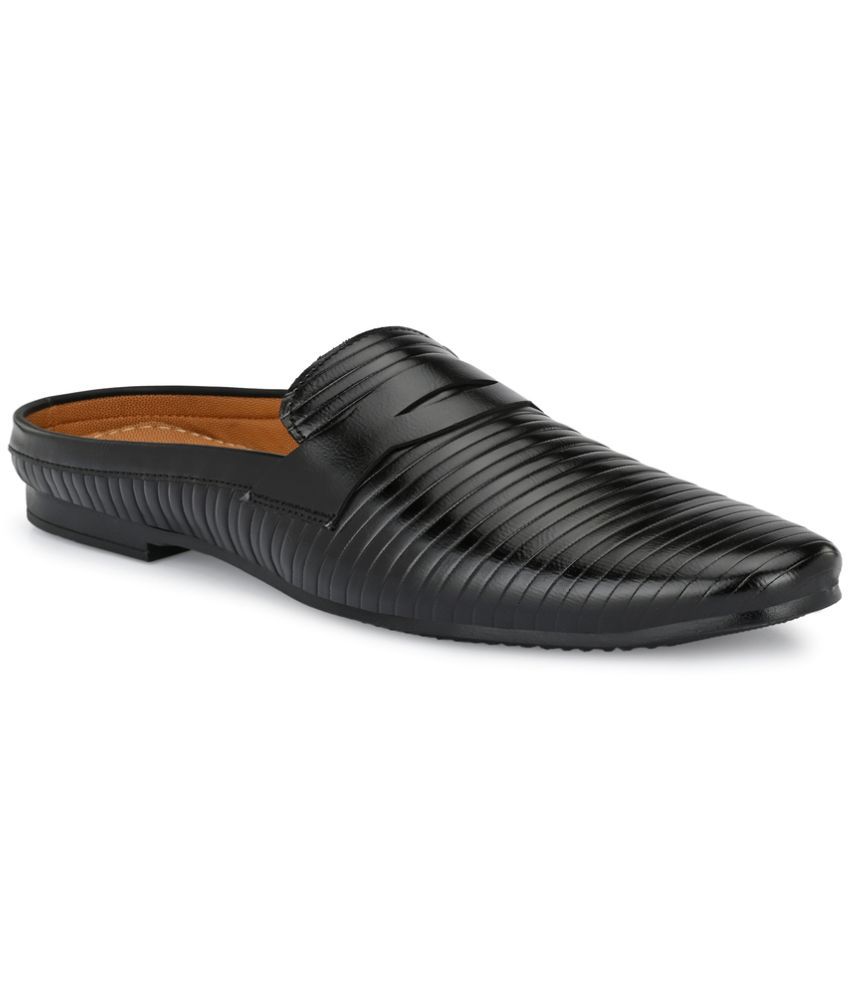     			viv - Black Men's Mules Shoes