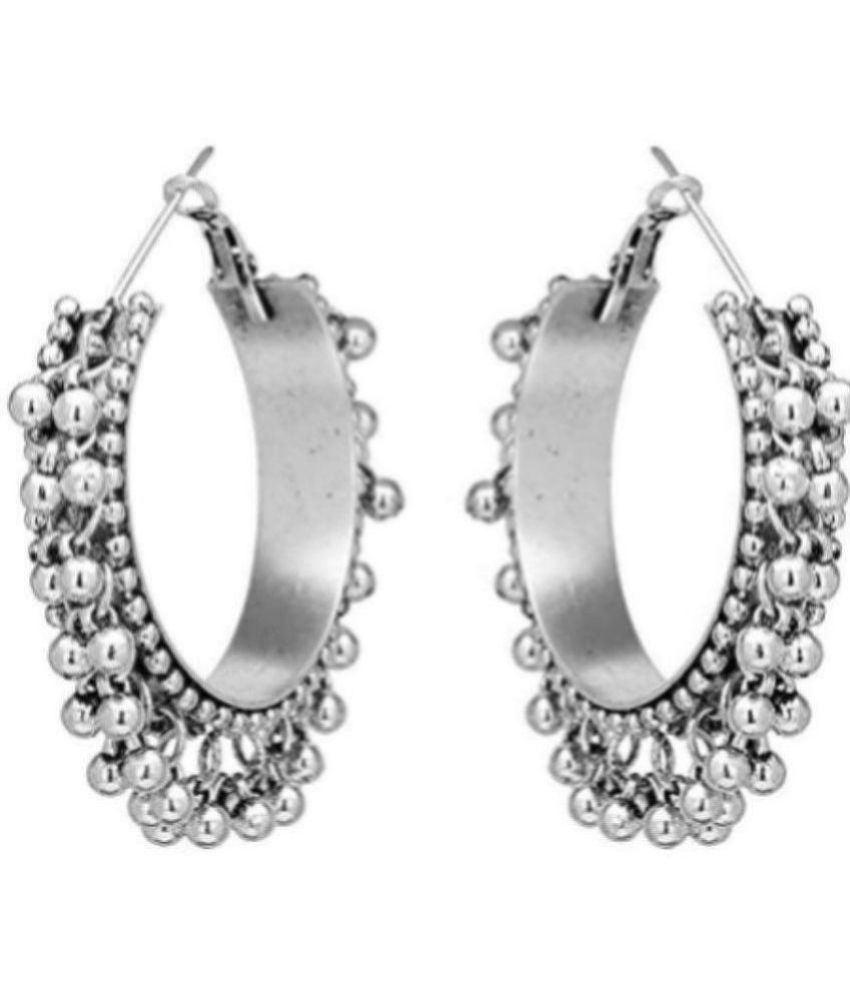     			PUJVI - Silver Bali Earrings ( Pack of 1 )