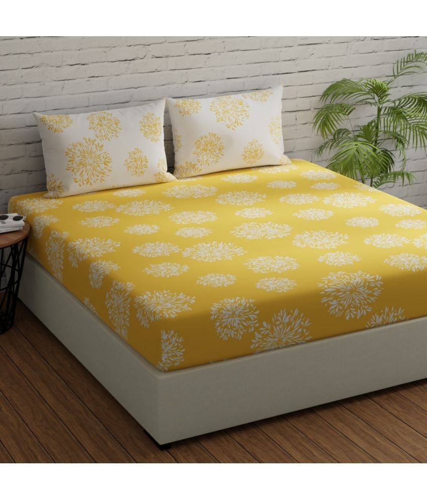     			Huesland - Mustard Cotton King Size Bedsheet With 2 Pillow Covers