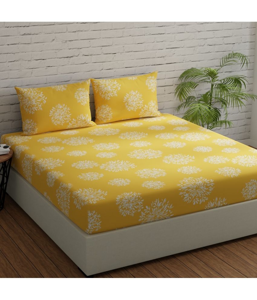     			Huesland - Yellow Cotton King Size Bedsheet With 2 Pillow Covers