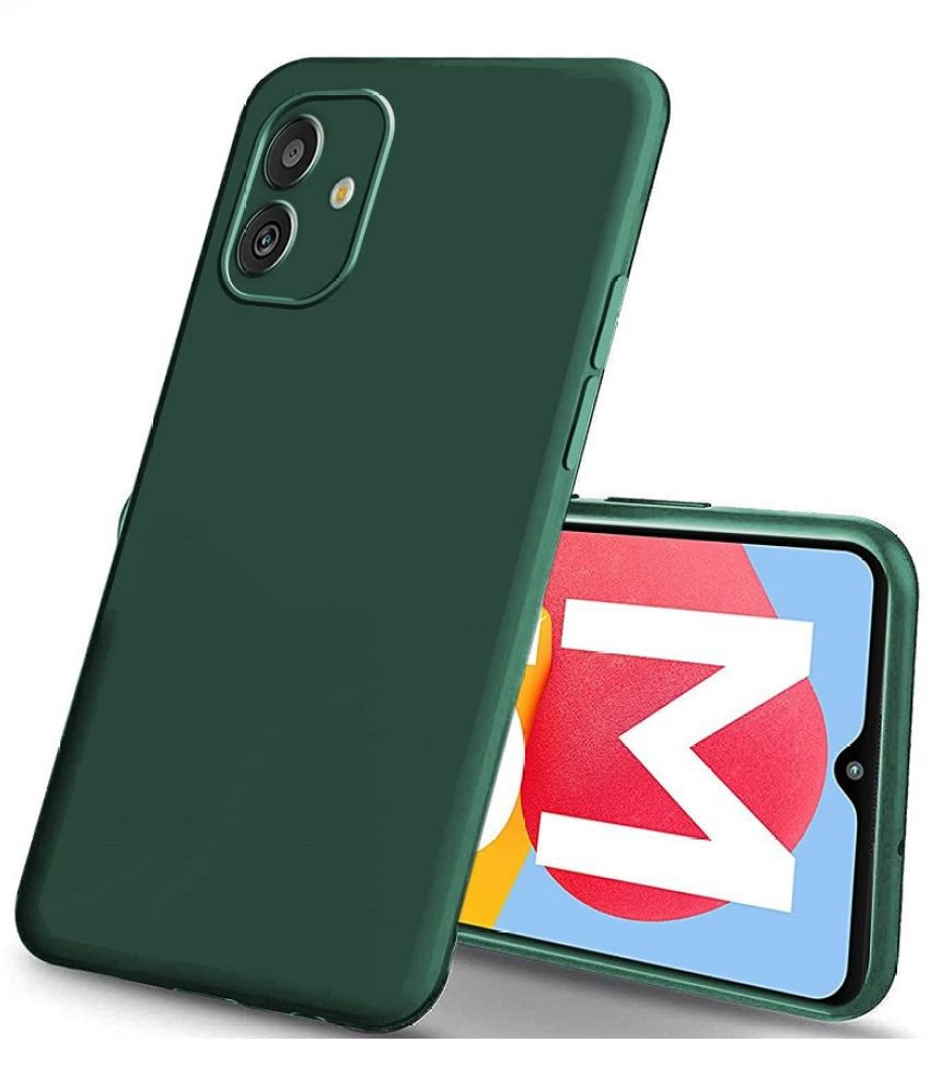     			Case Vault Covers - Green Silicon Plain Cases Compatible For Samsung Galaxy M13 5g ( Pack of 1 )