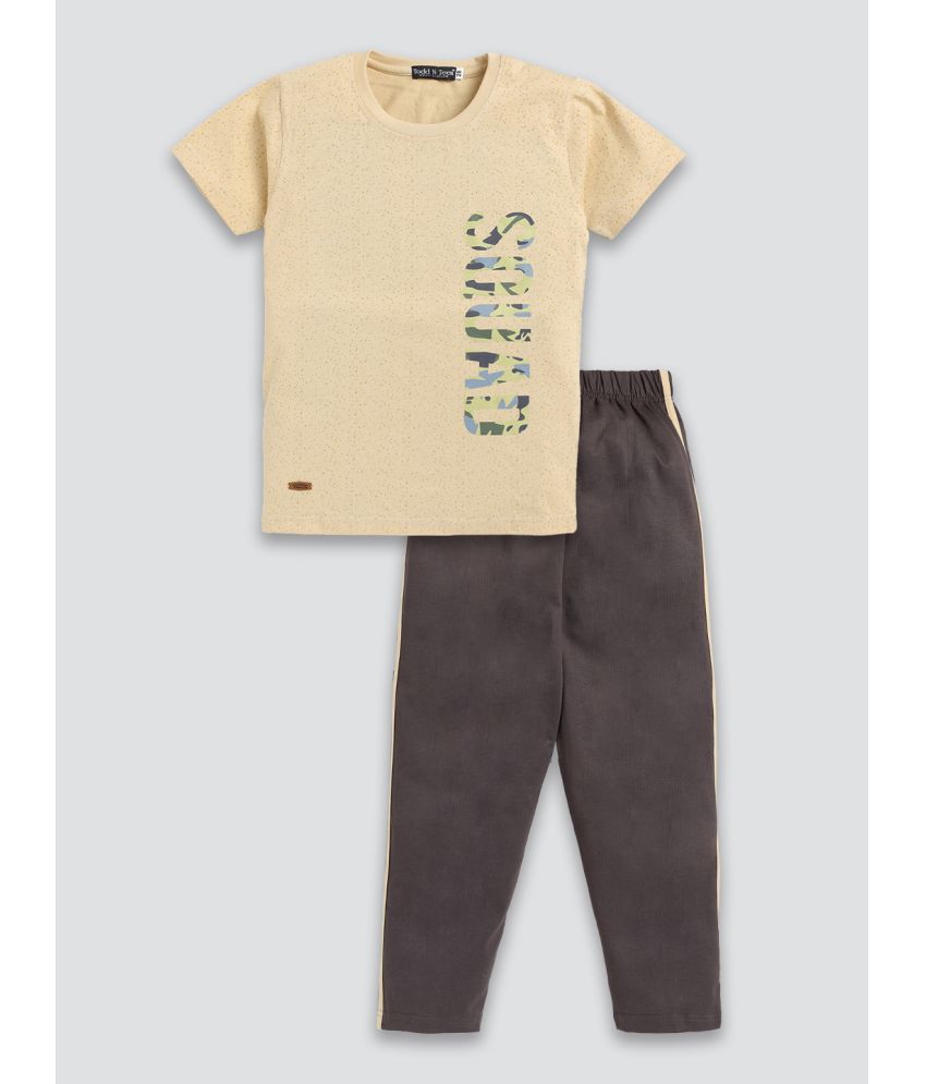     			Todd N Teen - Beige Cotton Boys T-Shirt & Trackpants ( Pack of 1 )
