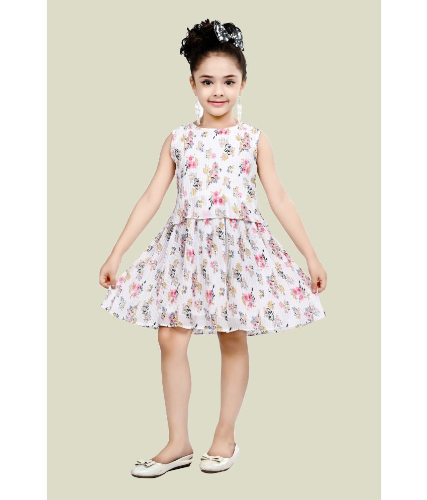     			Arshia Fashions - White Georgette Girls Frock ( Pack of 1 )