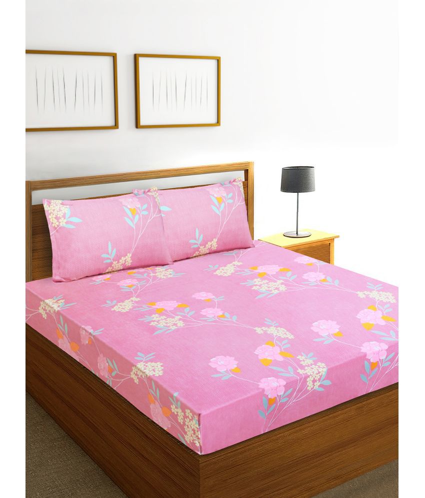     			Home Candy Microfiber Floral Double Bedsheet with 2 Pillow Covers-Pink
