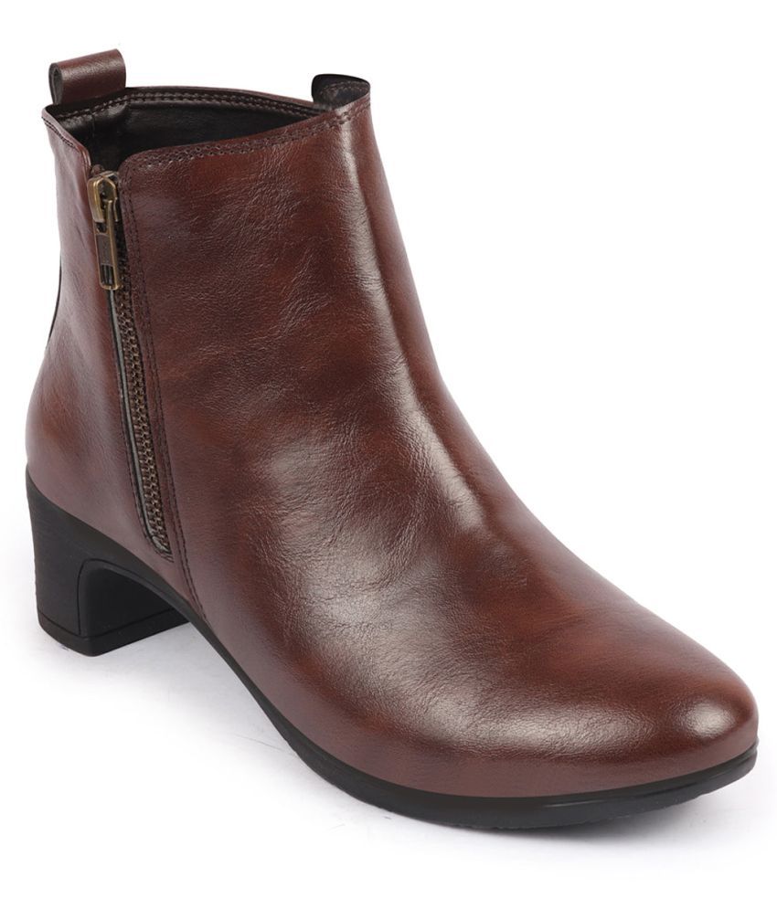     			Fausto - Brown Women's Ankle Length Boots