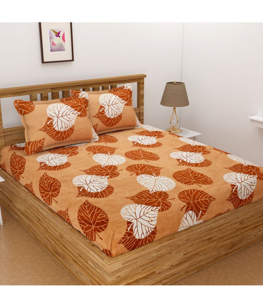     			Homefab India Microfiber Floral Double Bedsheet with 2 Pillow Covers - Peach