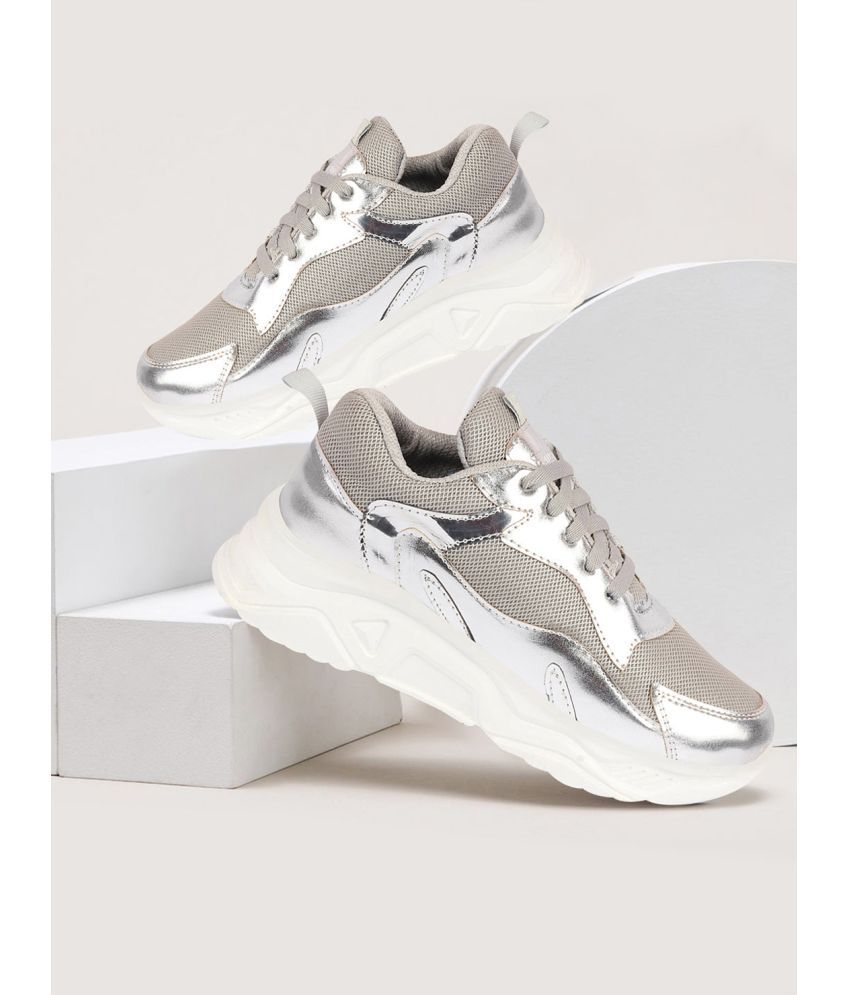     			Fausto - Silver Women's Sneakers