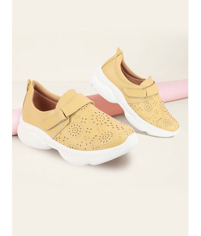     			Fausto - Yellow Women's Mules Shoes