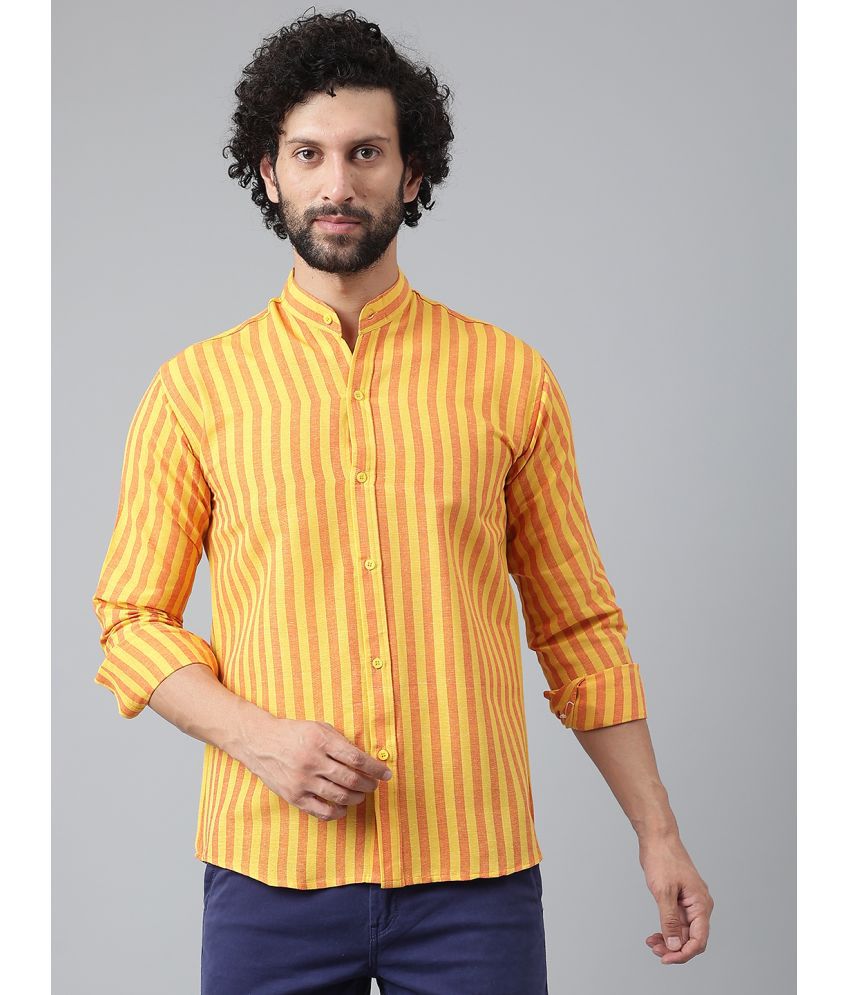    			RIAG - Yellow Cotton Blend Regular Fit Men's Casual Shirt ( Pack of 1 )