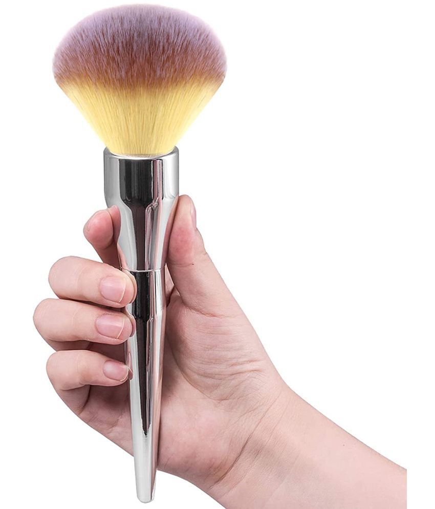    			SkinPlus Soft Bristle Makeup Brush Tool Synthetic Foundation Brush,Concealer Brush 1 Pcs 10 g