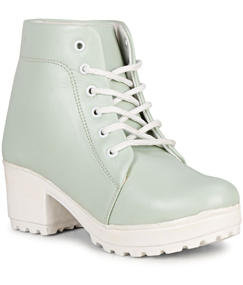     			Commnader - Green Women's Ankle Length Boots