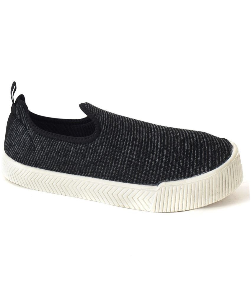     			Ajanta - Black Men's Slip-on Shoes