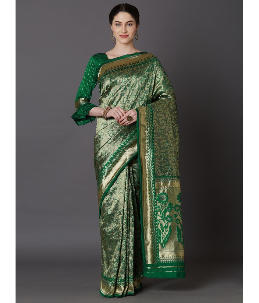     			SareeShop Designer SareeS - Green Banarasi Silk Saree With Blouse Piece ( Pack of 1 )