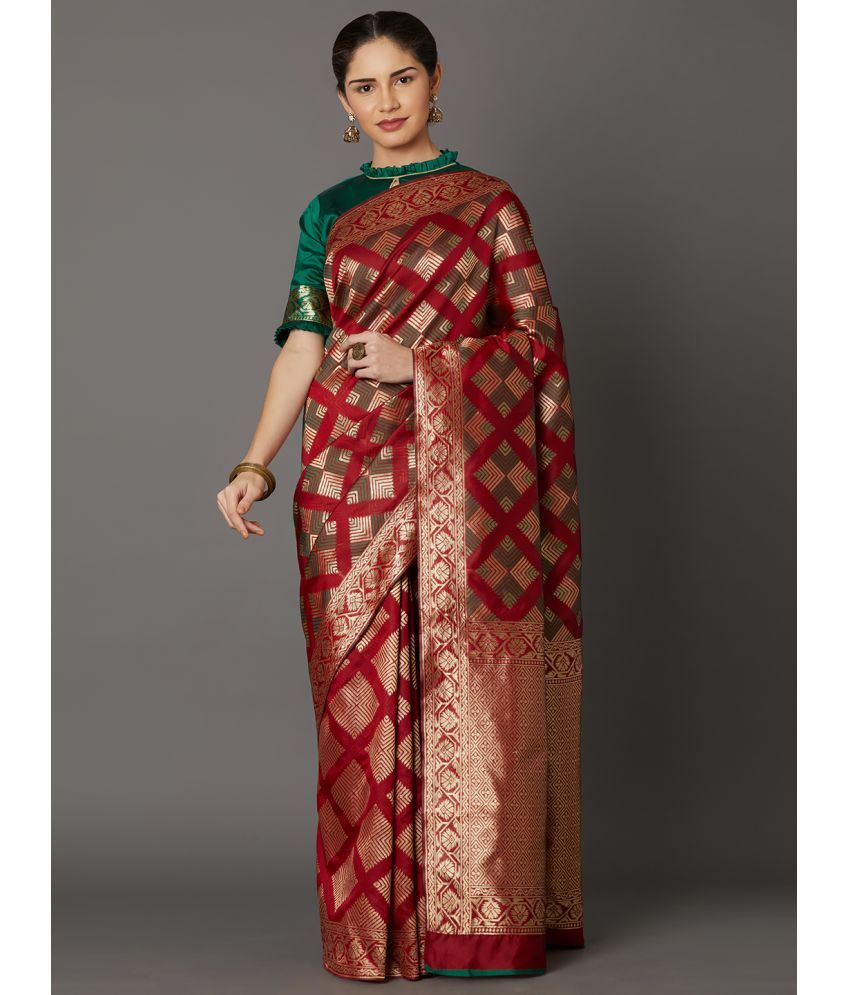     			SareeShop Designer SareeS - Red Banarasi Silk Saree With Blouse Piece ( Pack of 1 )