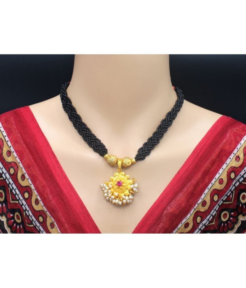     			Soni jewellery - Golden Mangalsutra ( Pack of 1 )